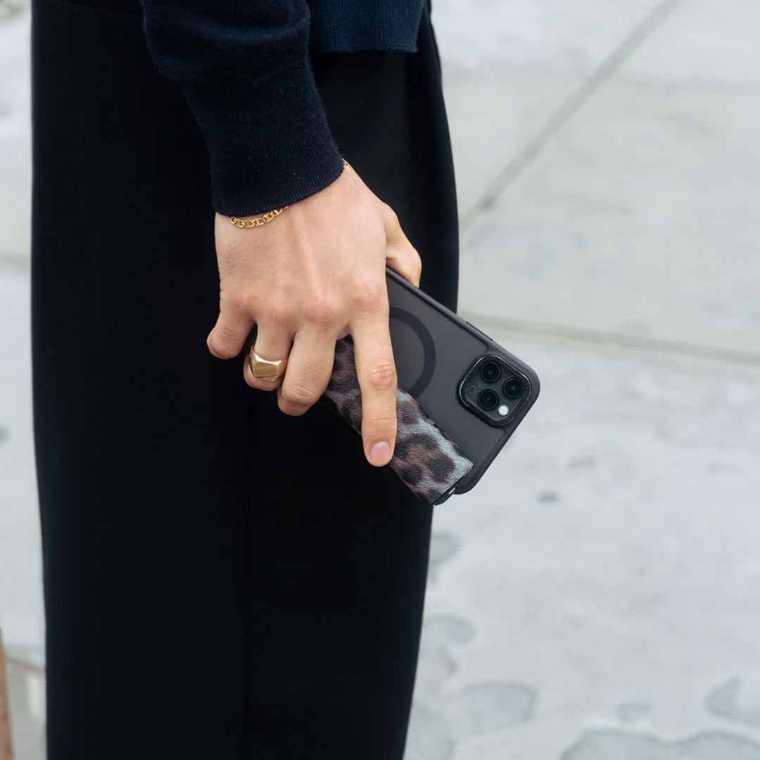 IQOS Iluma One Leopard Futrola